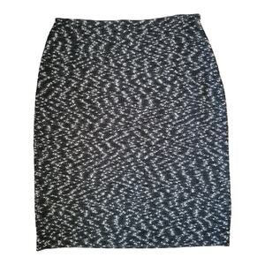 St. John Tweed Pencil Skirt Black White Wool Rayon Blend Side Zip Women 4